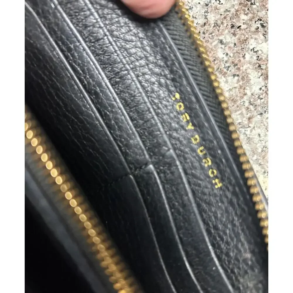 TORY BURCH Britten Black Pebbled Leather Zip Continental Wallet 141004
